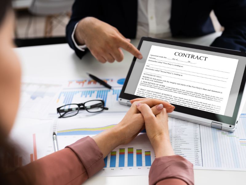 sistema de gestão de contratos recursos